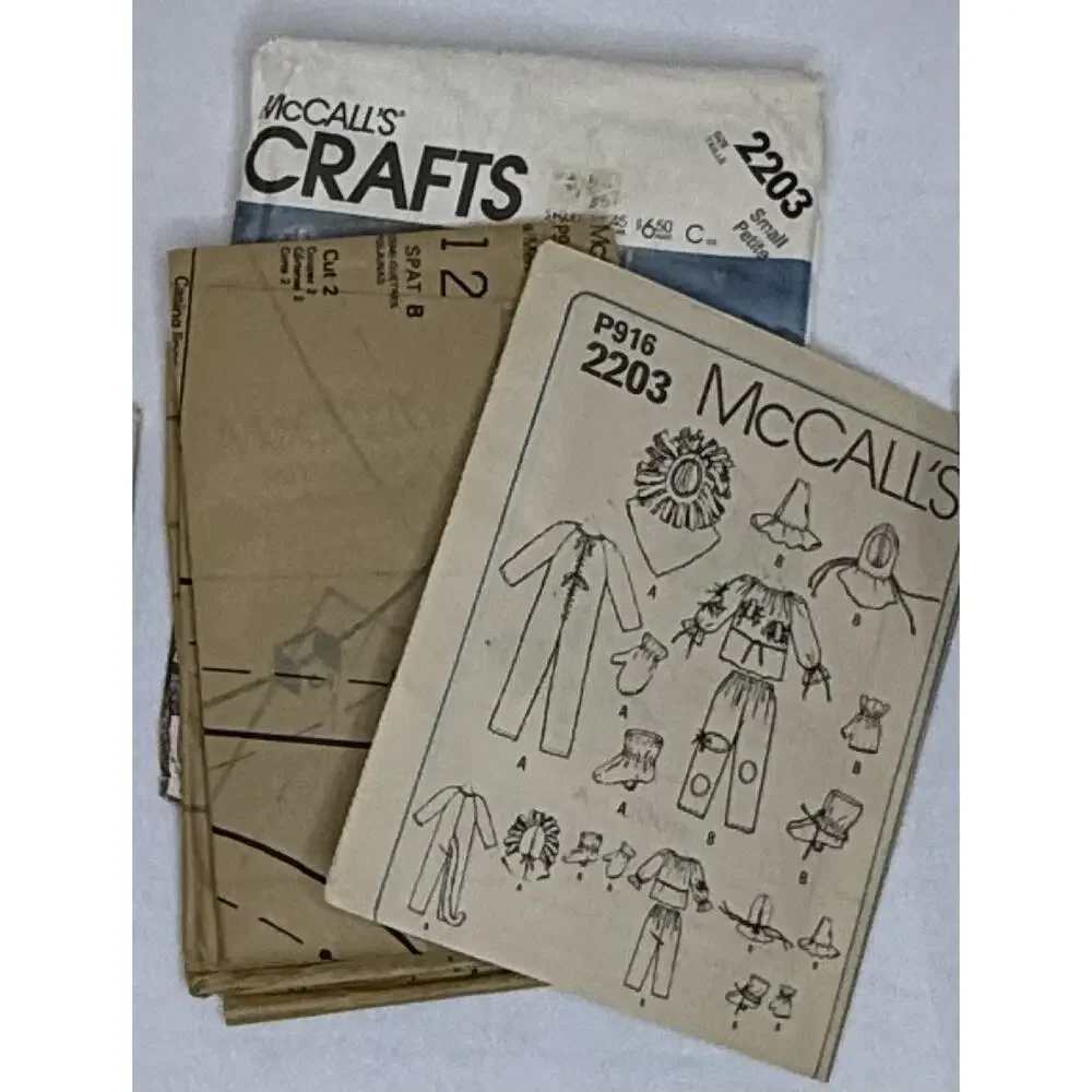 McCalls Sewing Pattern VTG Wizard Of Oz Scarecrow Lion 80s Uncut Kids 2203 USA